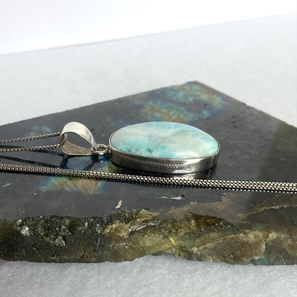 Sterling Silver 925 Oval Bezel Set Larimar Pendant Necklace 18.5" Box Chain - Picture 4 of 16